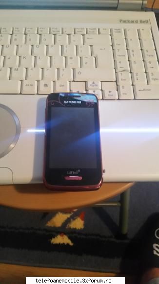 Samsung Wave Young La Fleur GT-S5380D Rosu - telefonul arata bine ca o nota reala 8/10 este - Samsung