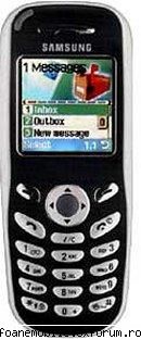 Vand Samsung SGH-X100 - Stare buna de functionare.Pret -usor negociabil - Samsung